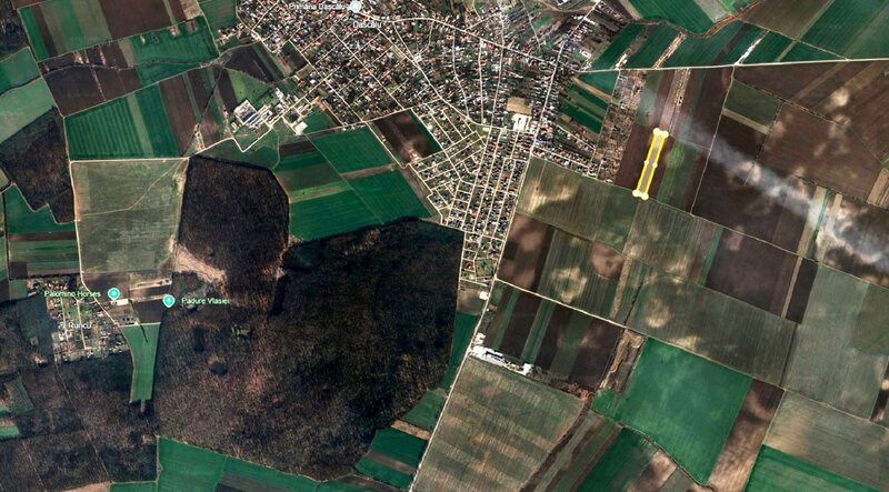 Dascalu, teren intravilan 14000 mp, 35 m deschidere.